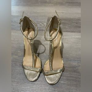 Gianni Bini Gold Heels